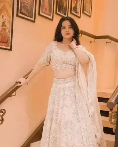 Escort Service In Jewar